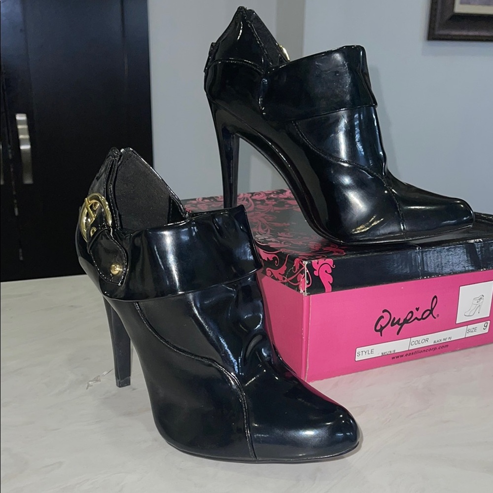 New! ✨ “Qupid” Black Patent Leather High Heel Ankle Boots- Size 7